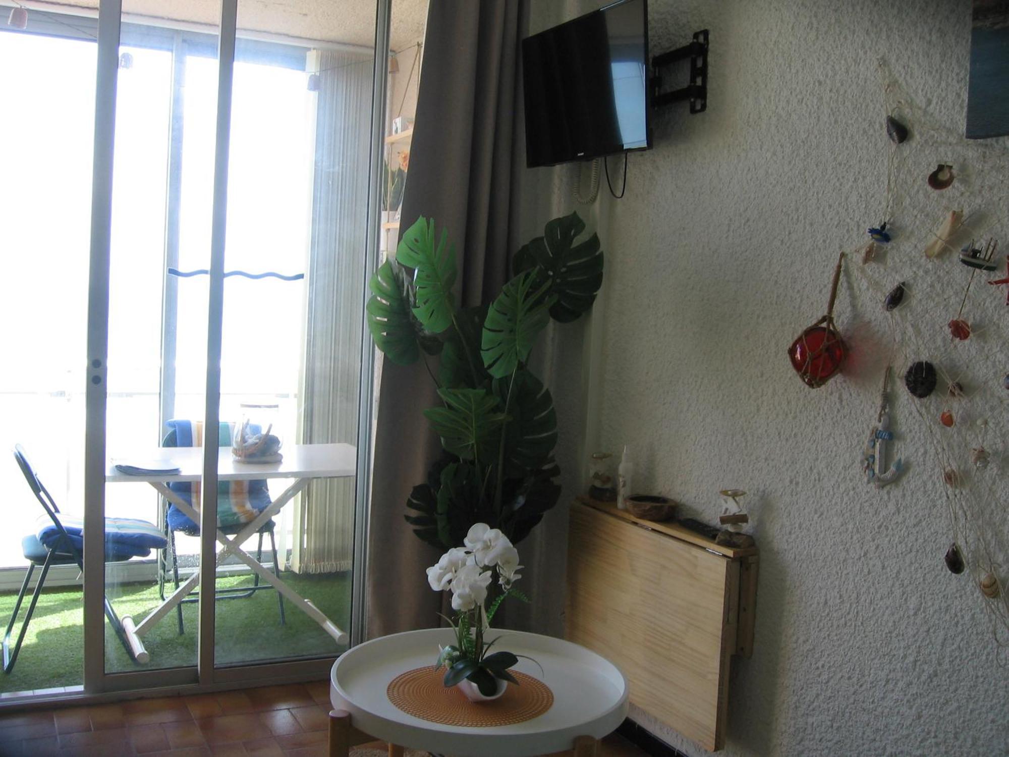 Studio vue sur la mer au 6ème et dernier étage Canet-en-Roussillon Esterno foto